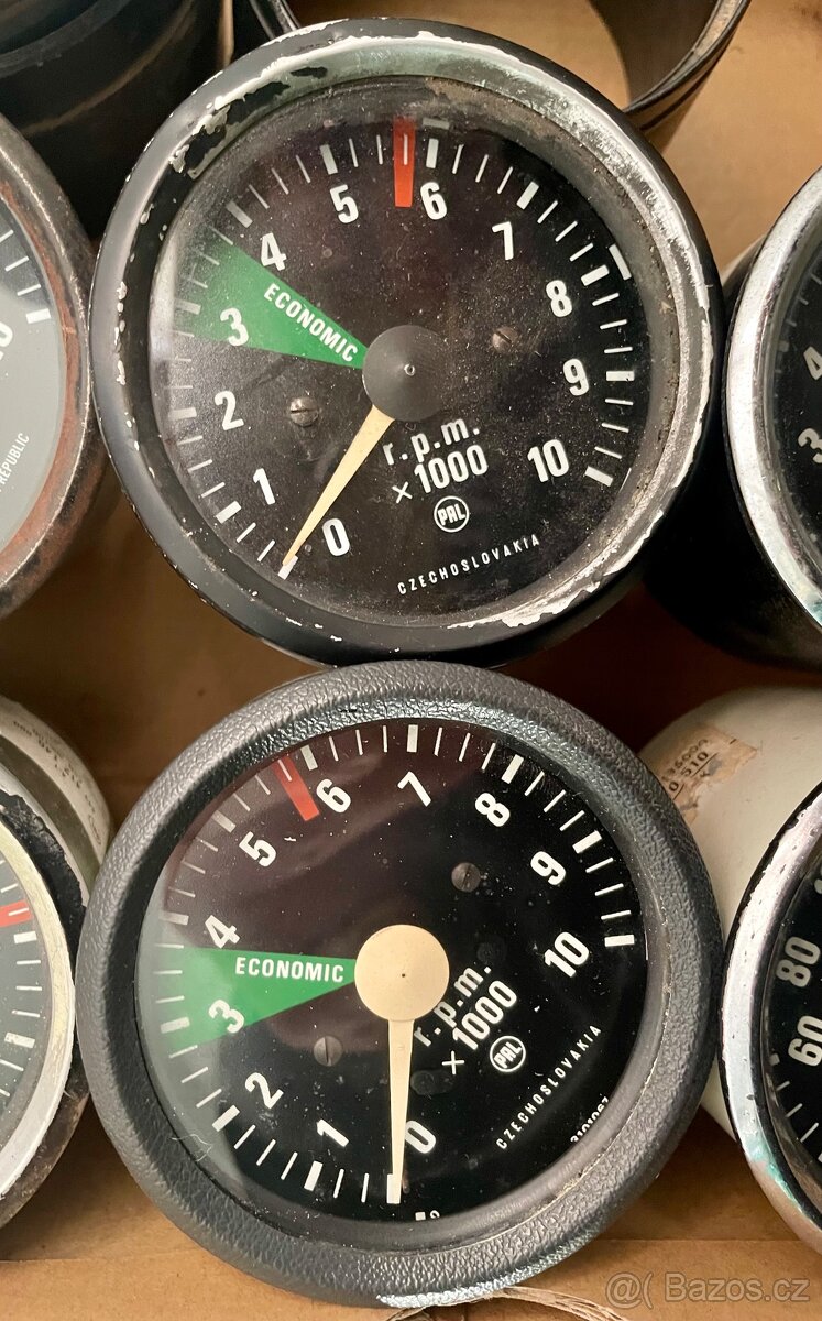 Díly Jawa 634, 638, 639, 640, kývačka, panelka - 8