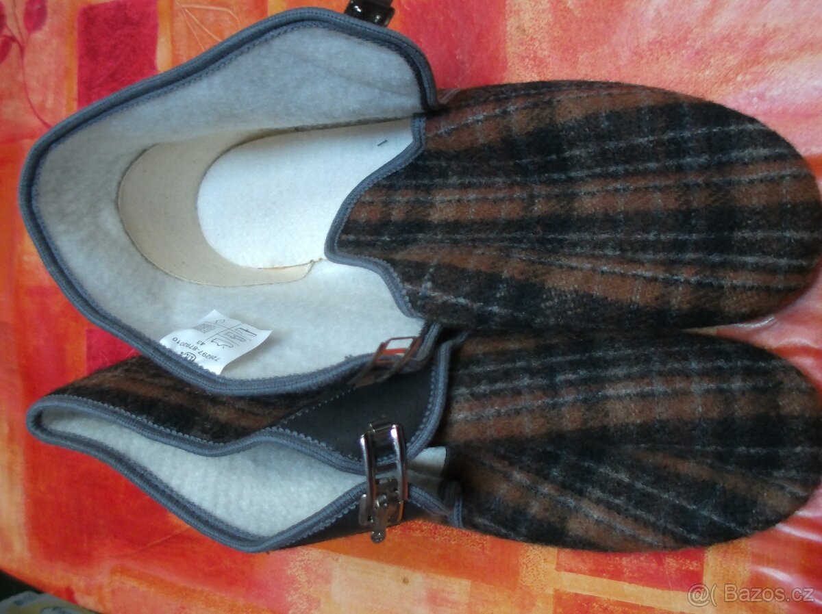 Polobotky, kozačky, bačkory - 8