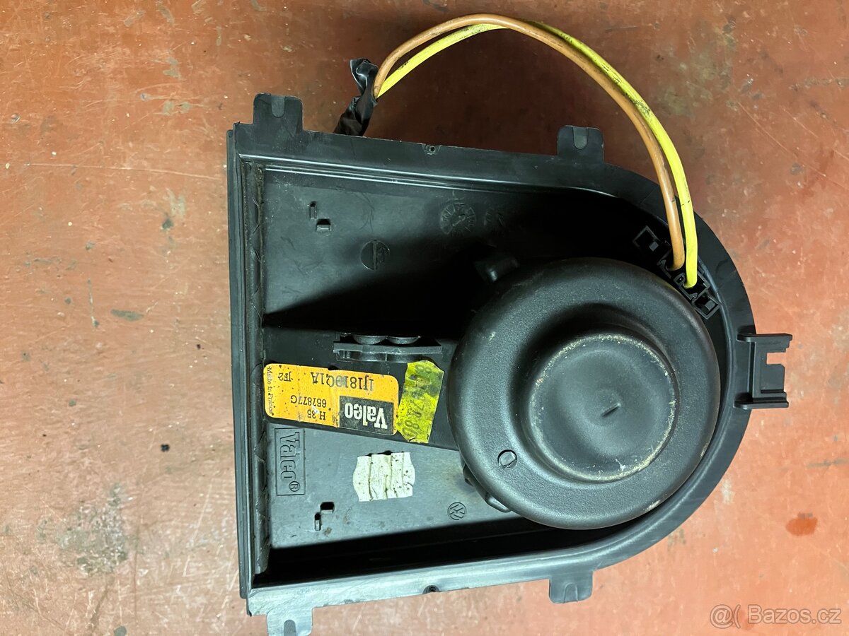 ŠKODA OCTAVIA 1 - veškeré díly - 8