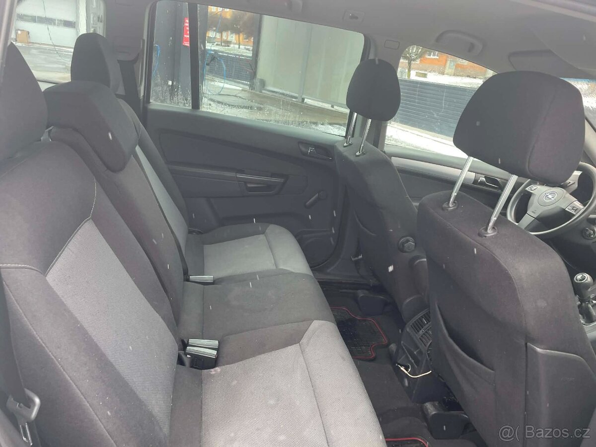 prodam opel zafira 7 místní - 8