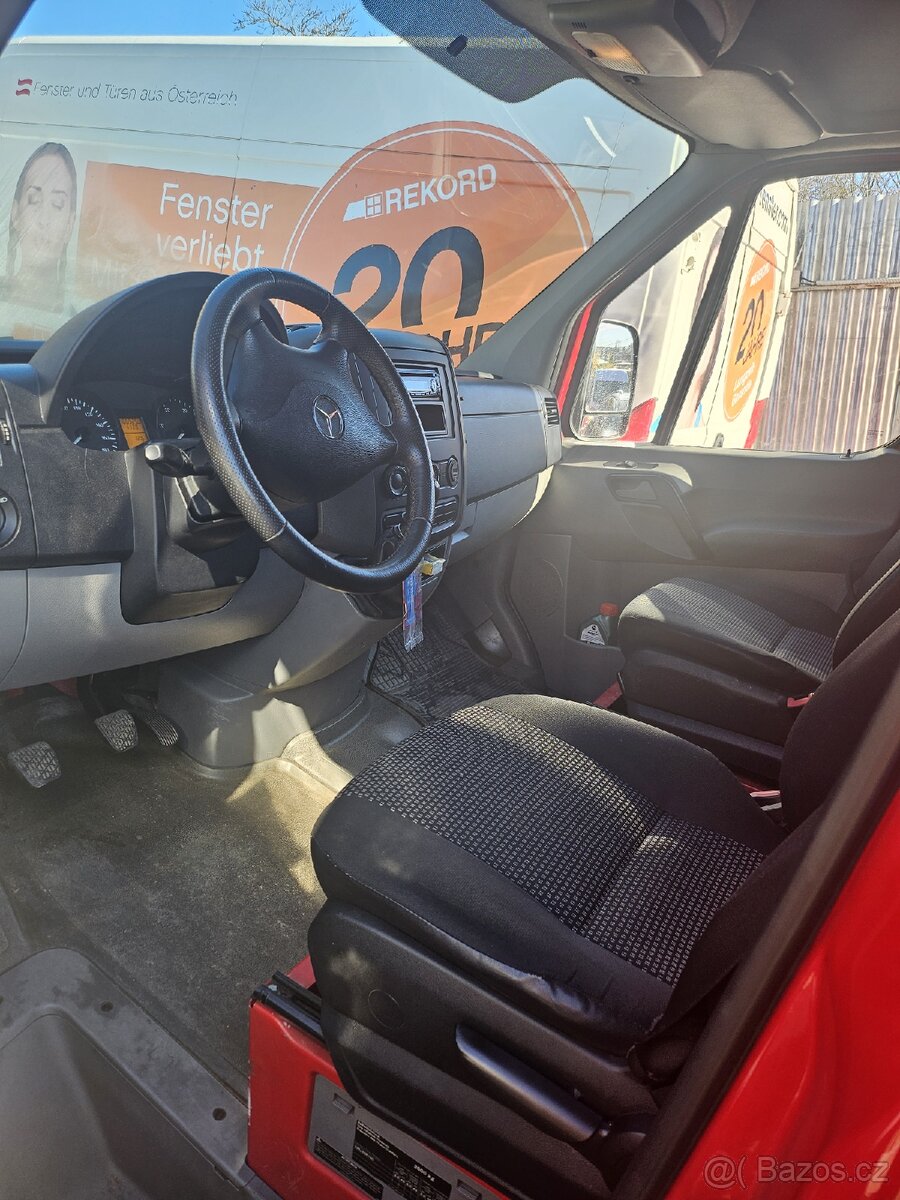 Mercedes Sprinter 318 3.0cdi L2H2,Klima - 8
