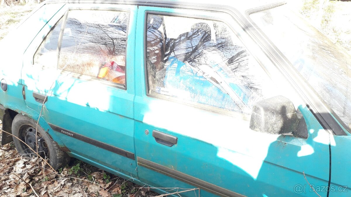 Škoda favorit - 8