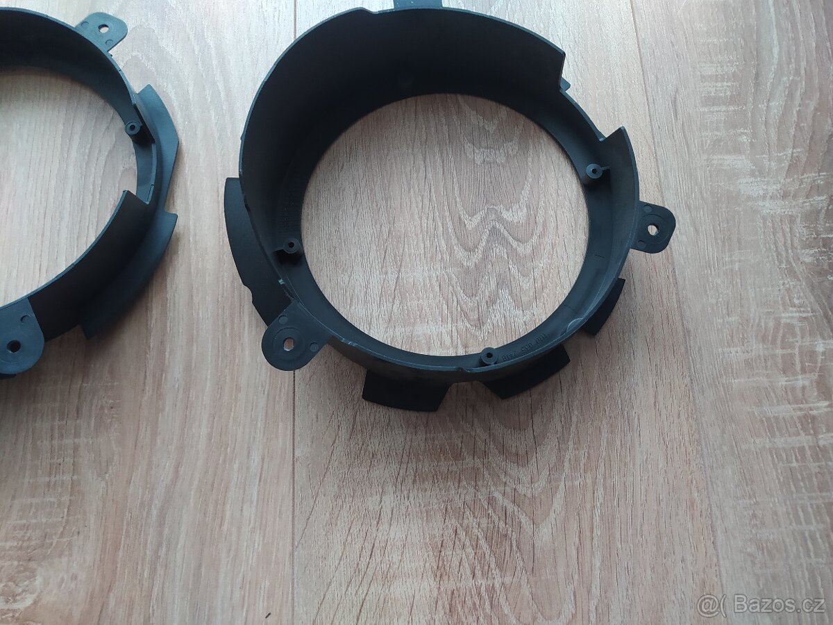 Octavia 1 origo MDF plastové podložky pro reproduktor - 8