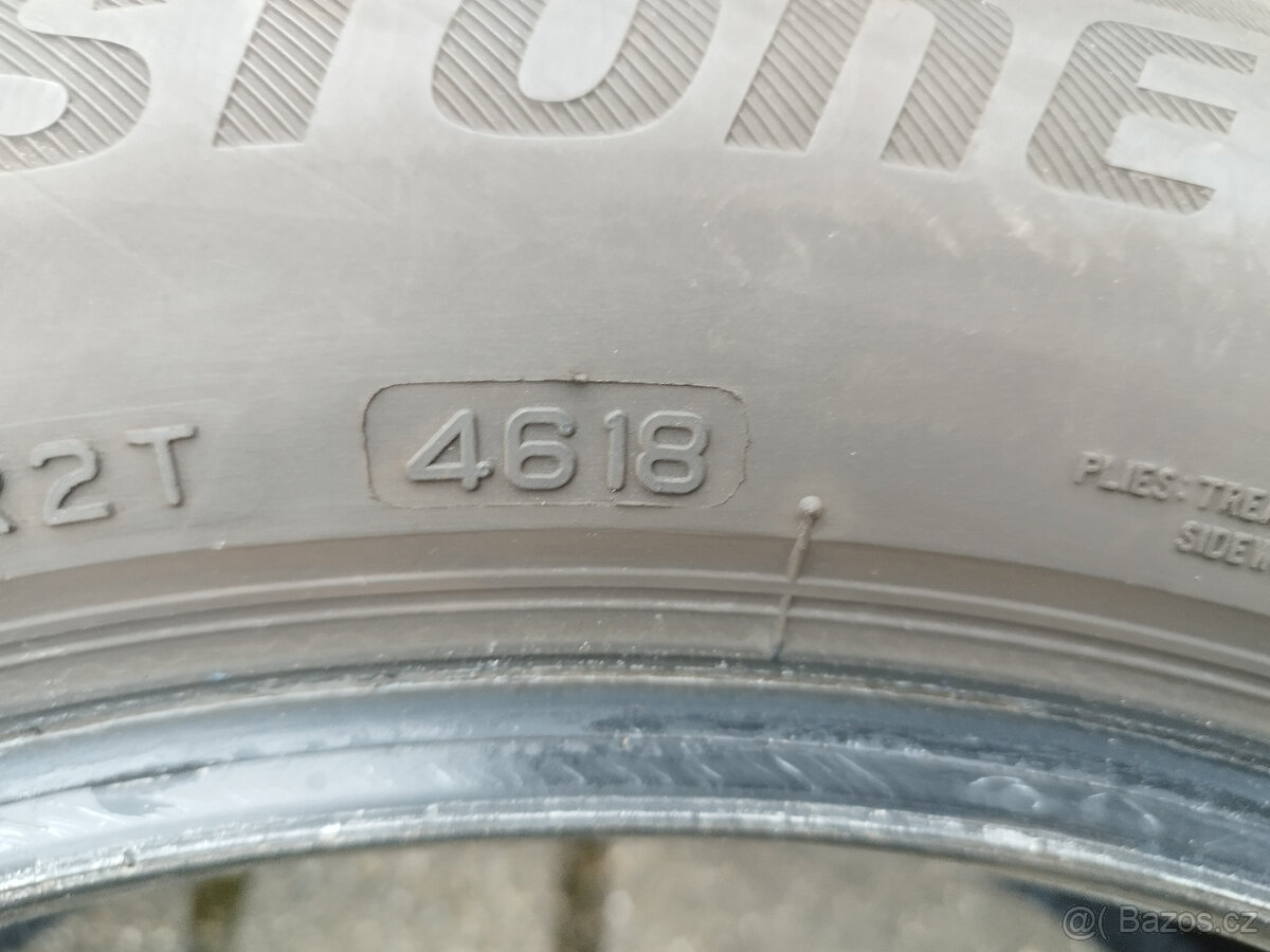 letni pneu 215/55 R17 - 8