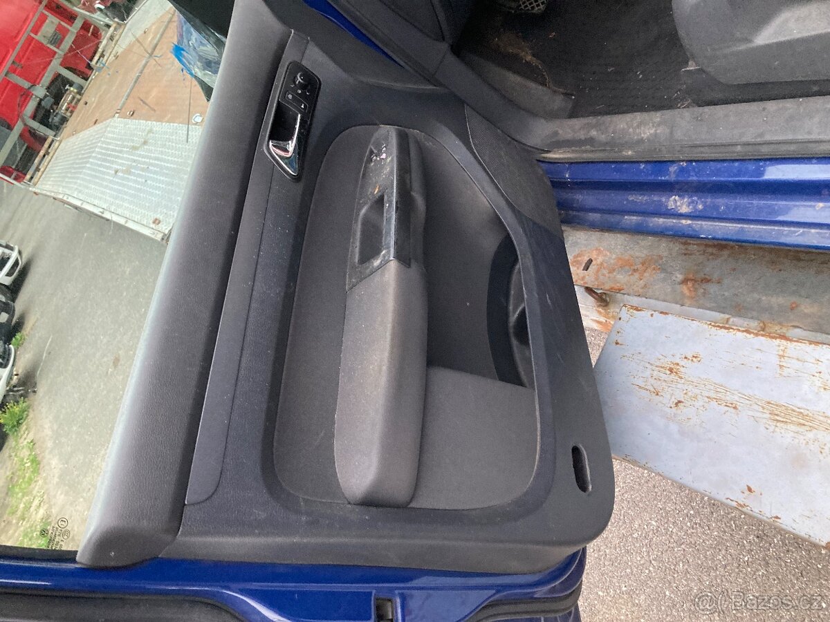 Díly Touran 1,9tdi 77kw - 8