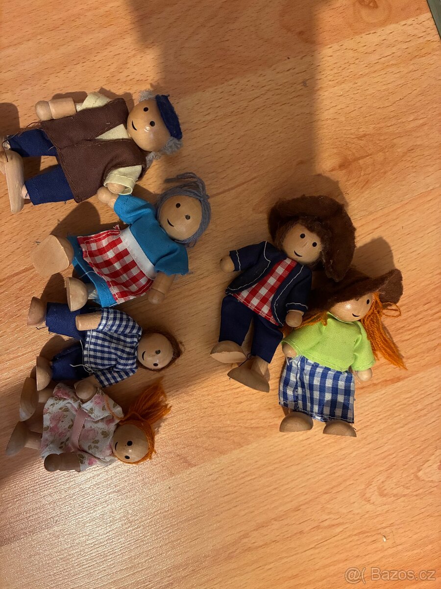 Handmade domeček pro panenky - 8