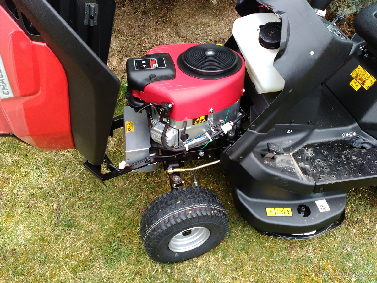 Traktor SECO Challenge AJ 92 Biggs 16HP r.v.2025 - 8