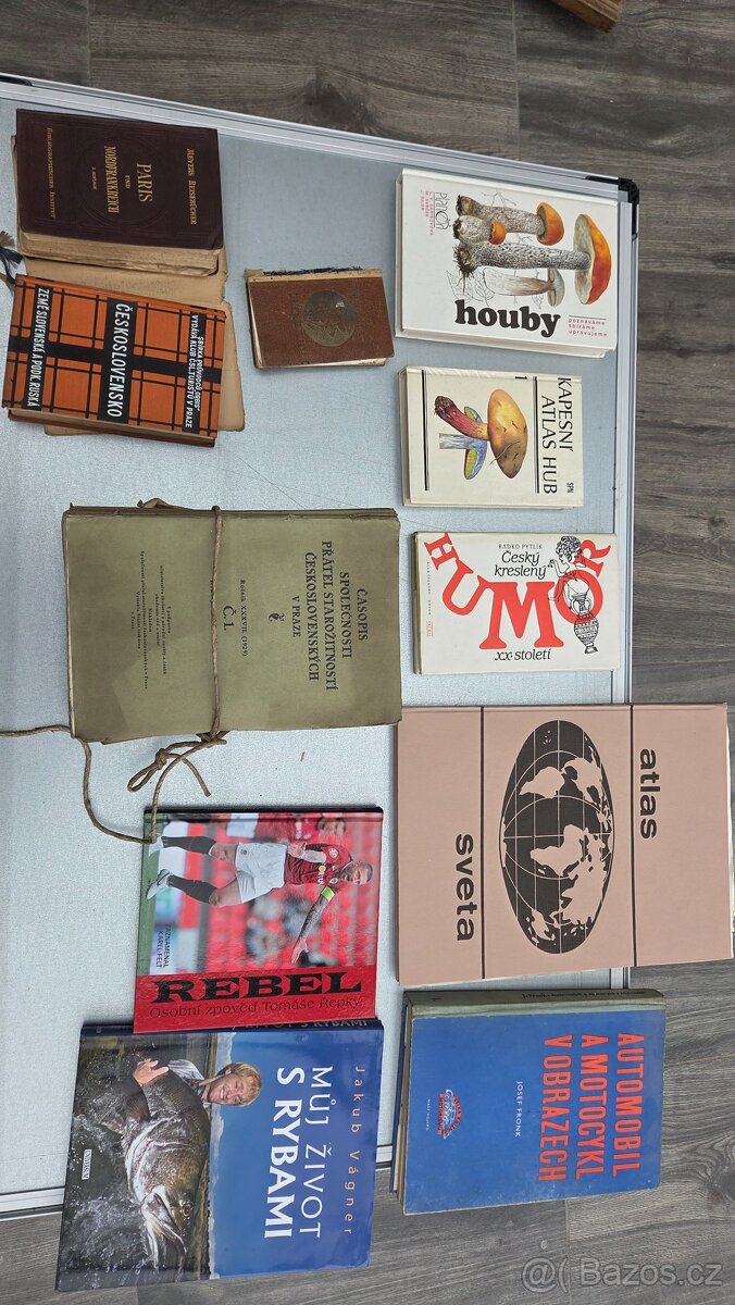 Knihy - 8
