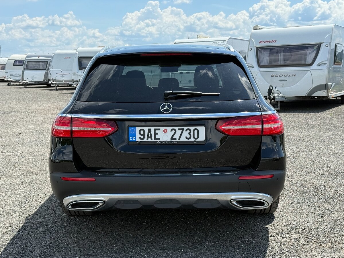 Mercedes-Benz Třídy E, 220 d 4MATIC AllTerrain - 8