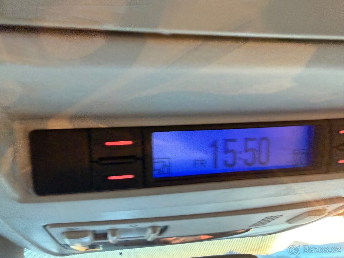 VW Transporter T5 2,5 TDi Long 4x4 uzávěrka - 8