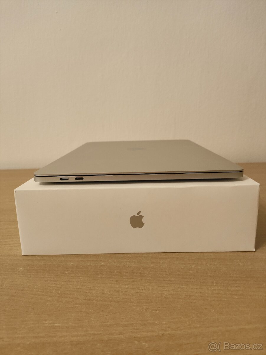 MacBook Pro 2019 | i5 • 8GB • 256GB SSD - 8