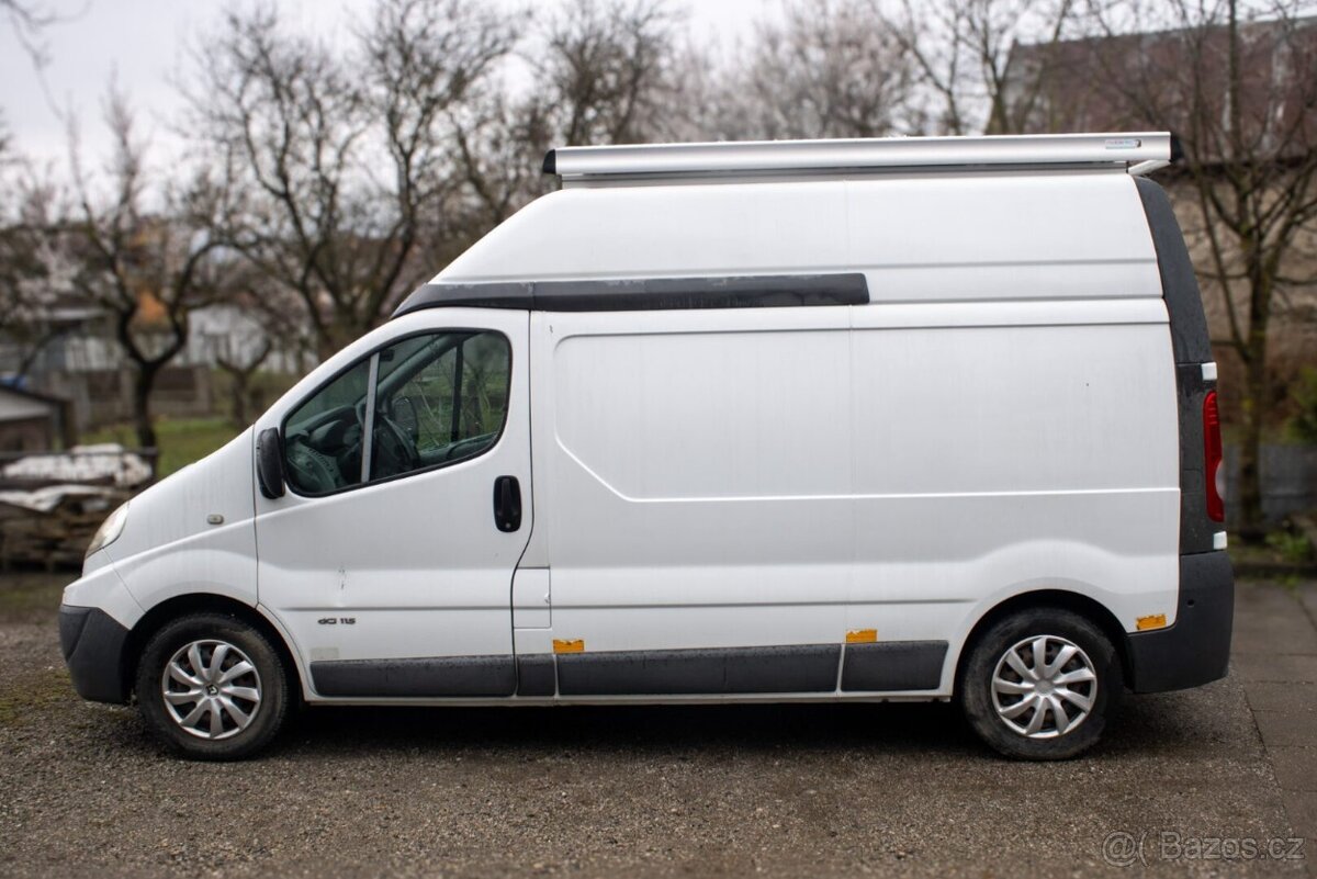 Renault Trafic 2.0 dCi / 84 kW / 2012 / Obytný Van - 8