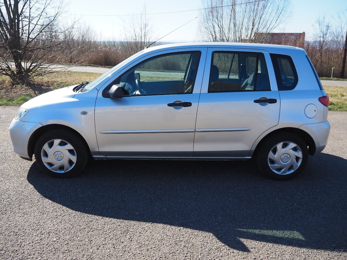 Mazda 2 1.3 klima - 8
