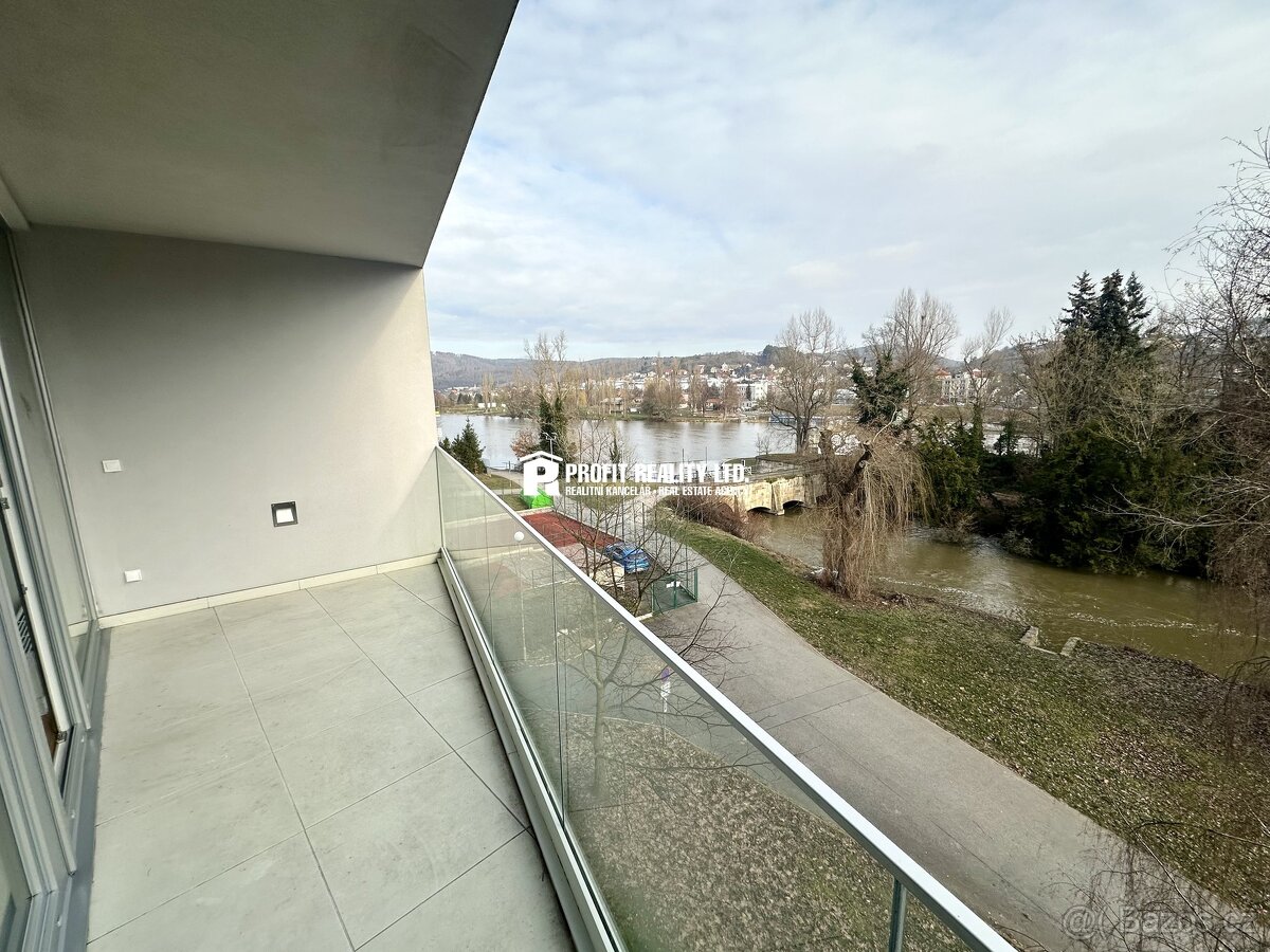 Pronájem bytu 2+kk s lodžií v novostavbě, Beroun - 8