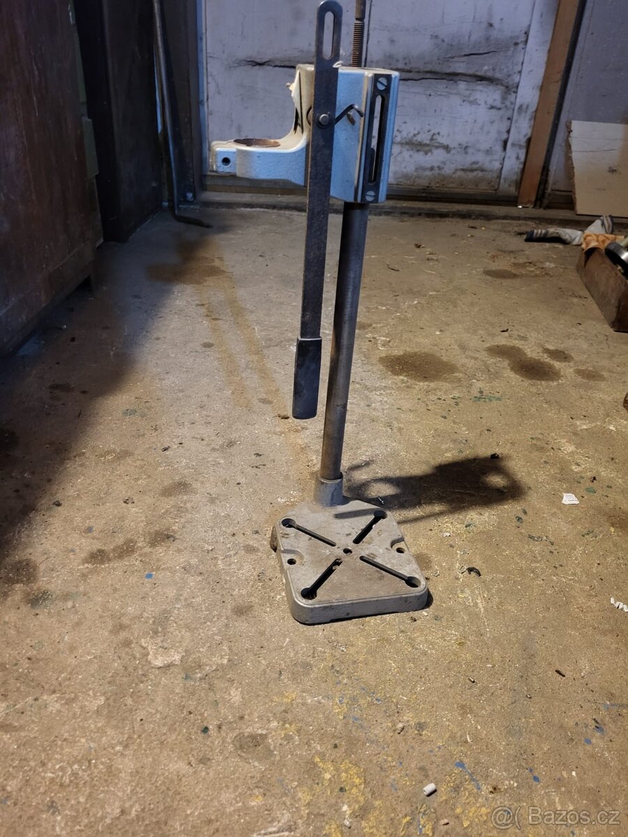 Stojan na vrtačku - 8