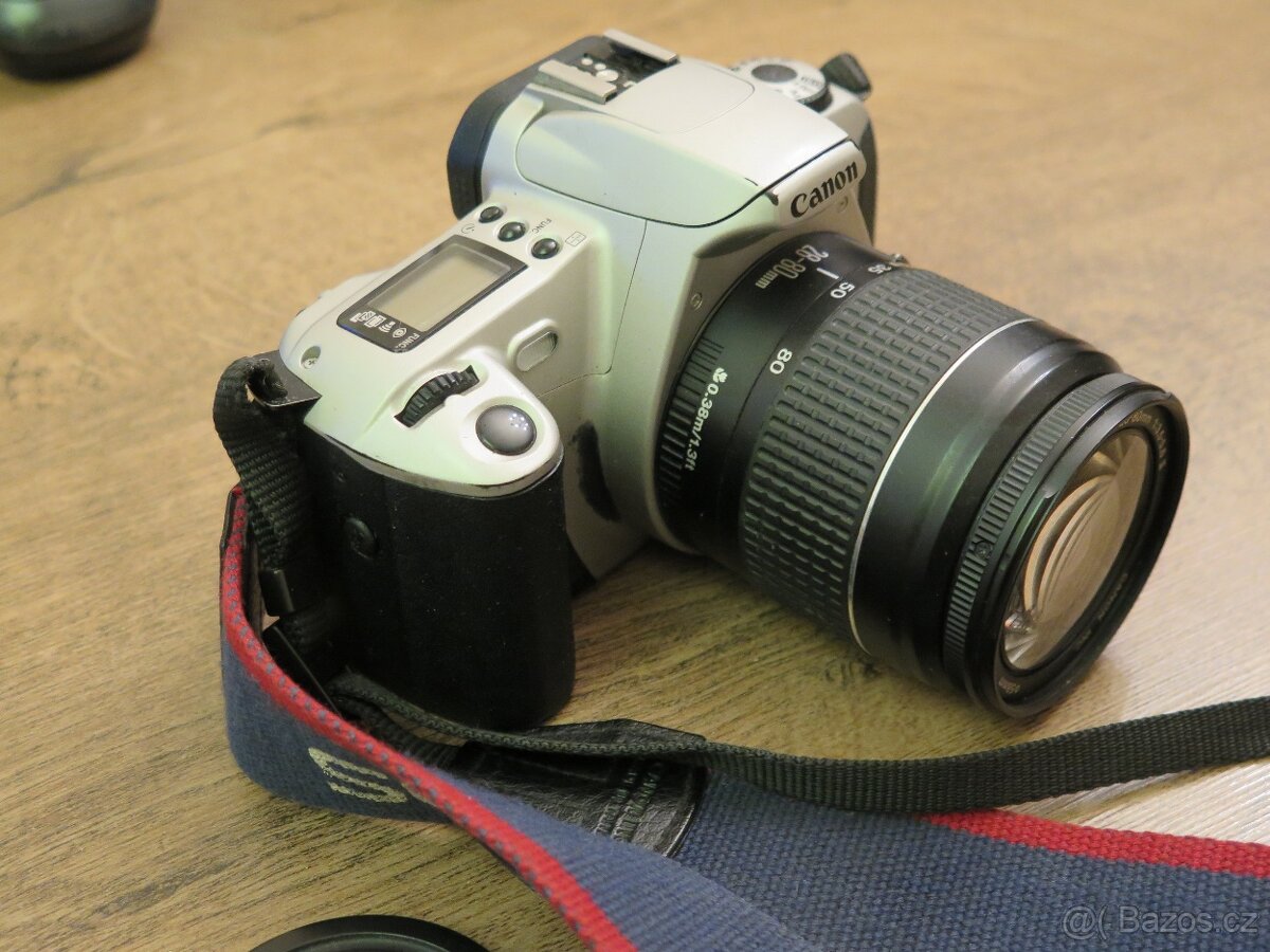 Canon EOS 300 + 28-80 mm II + grip - 8