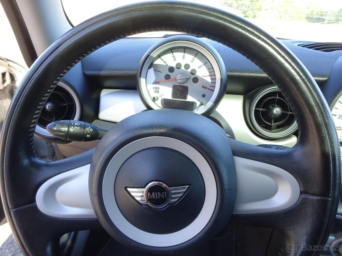 Mini Cooper 1.4i r.v.2007 (70 kw) - 8