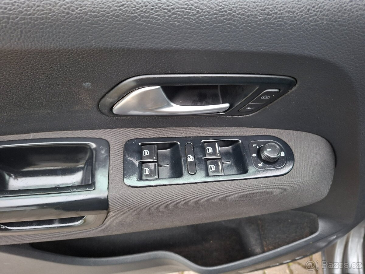 Volkswagen Amarok 3.0 V6 TDI 4MOTION - 8