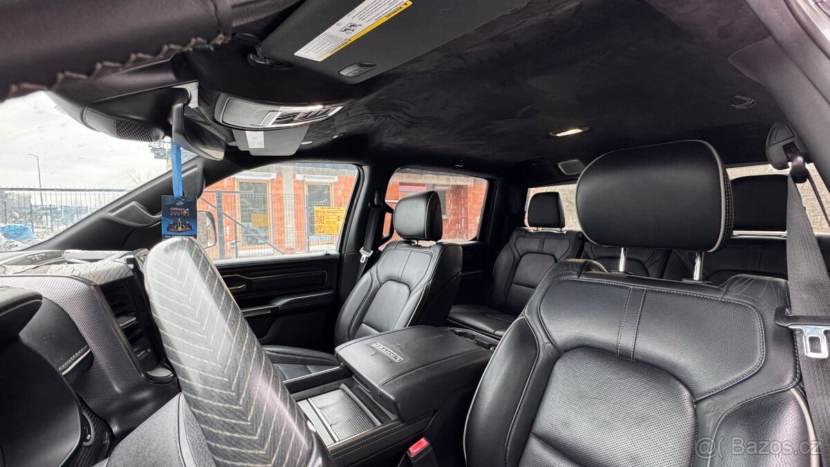 Dodge Ram 1500 4x4 5.7 hemi Limited 2020 - 8
