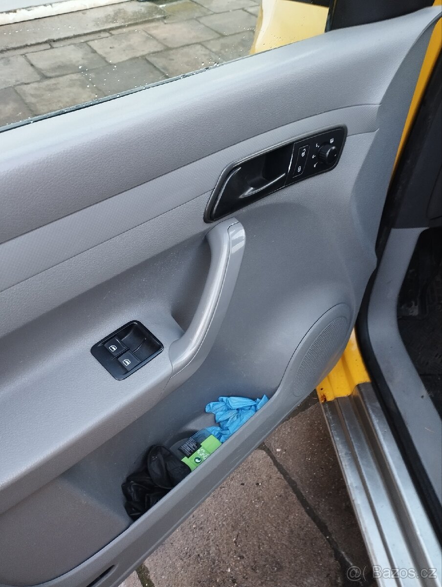 Prodám VW Caddy 2.0 SDI 51 KW - 8