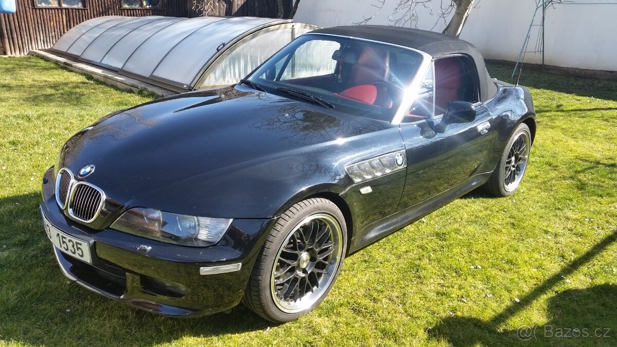 BMW Z4 2,2i - 8