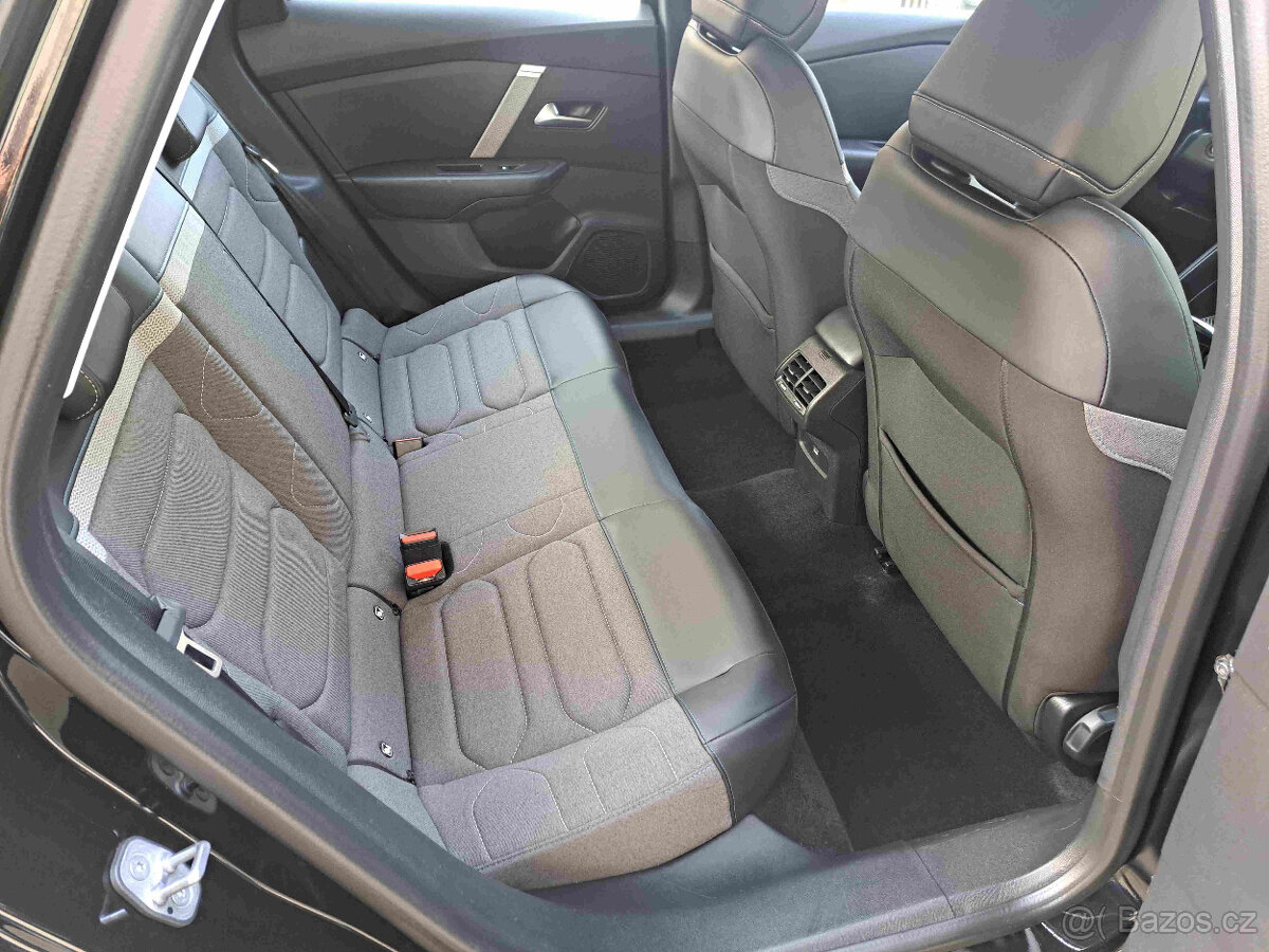 Citroën C4 X 1.2 PT EAT8 FEEL – 1762 - 8