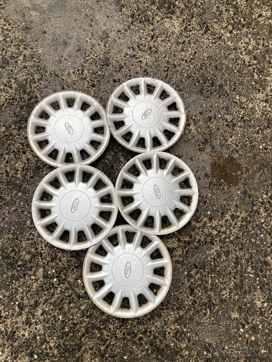 Poklice FORD 16” - 8