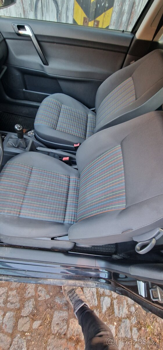 Vw polo 9N 1.2htp 40kw 3dvéřák - 8