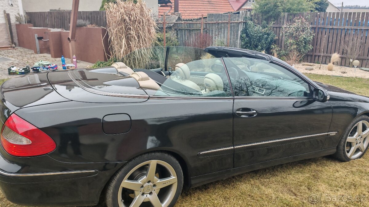 Kabrio Mercedes CLK 320 CDI - 8