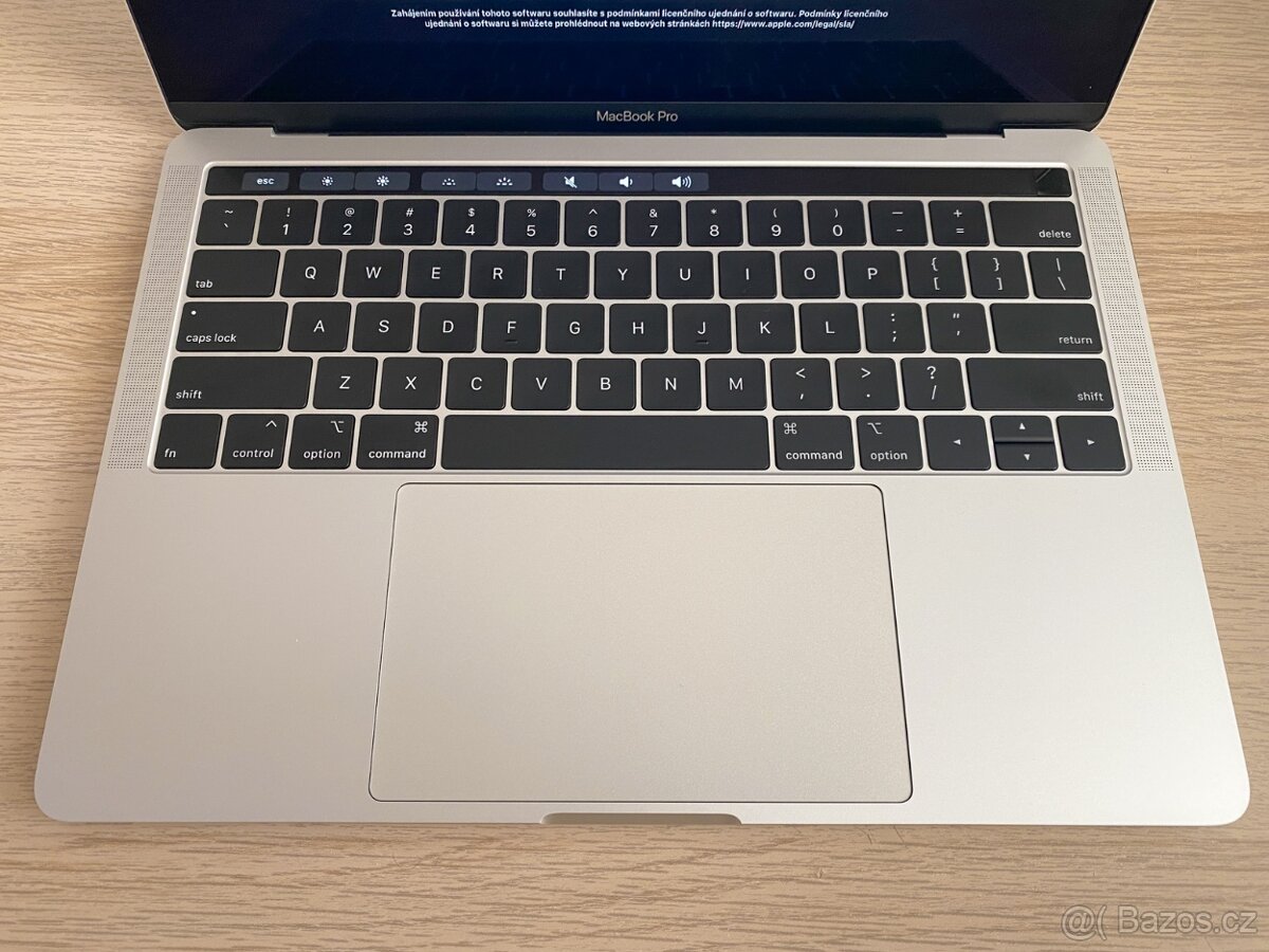 JAKO NOVÝ - MacBook Pro 13" (2018) - MAX KONFIGURACE - 8