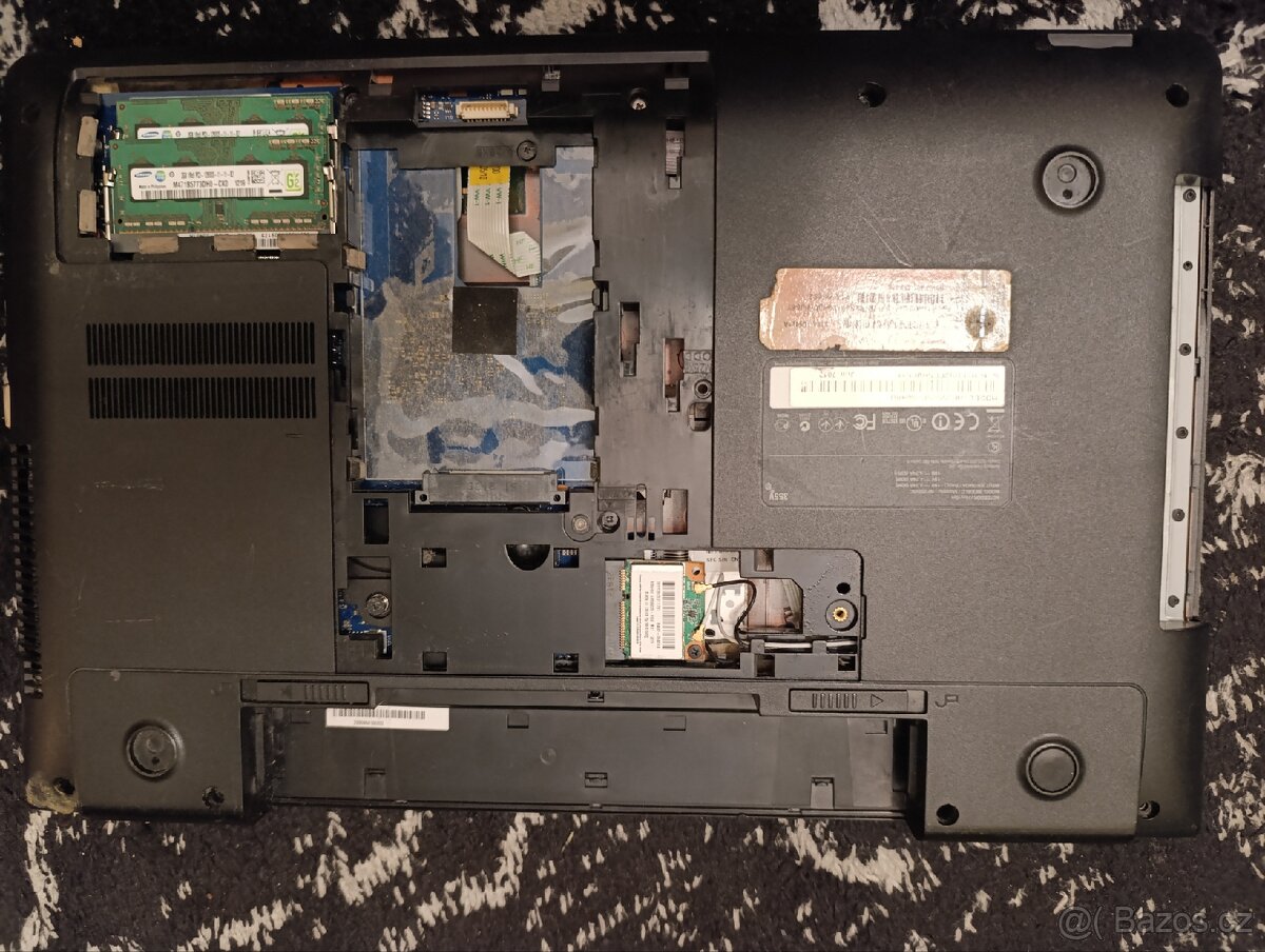 Notebook Samsung NP355VSC / AMD A8 – funkční díly, bez HDD - 8