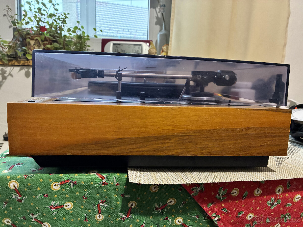 Prodám Gramofon Tesla NC 420 - 8