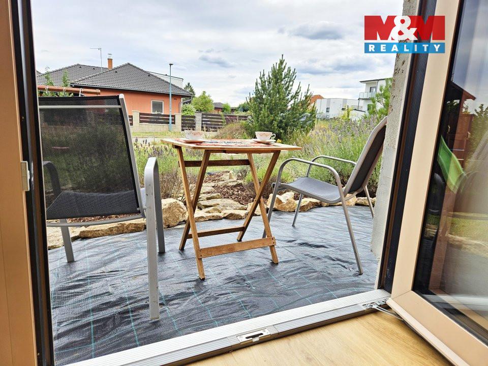 Pronájem bytu 1+kk, 30 m², Bradlec, ul. U Borku - 8