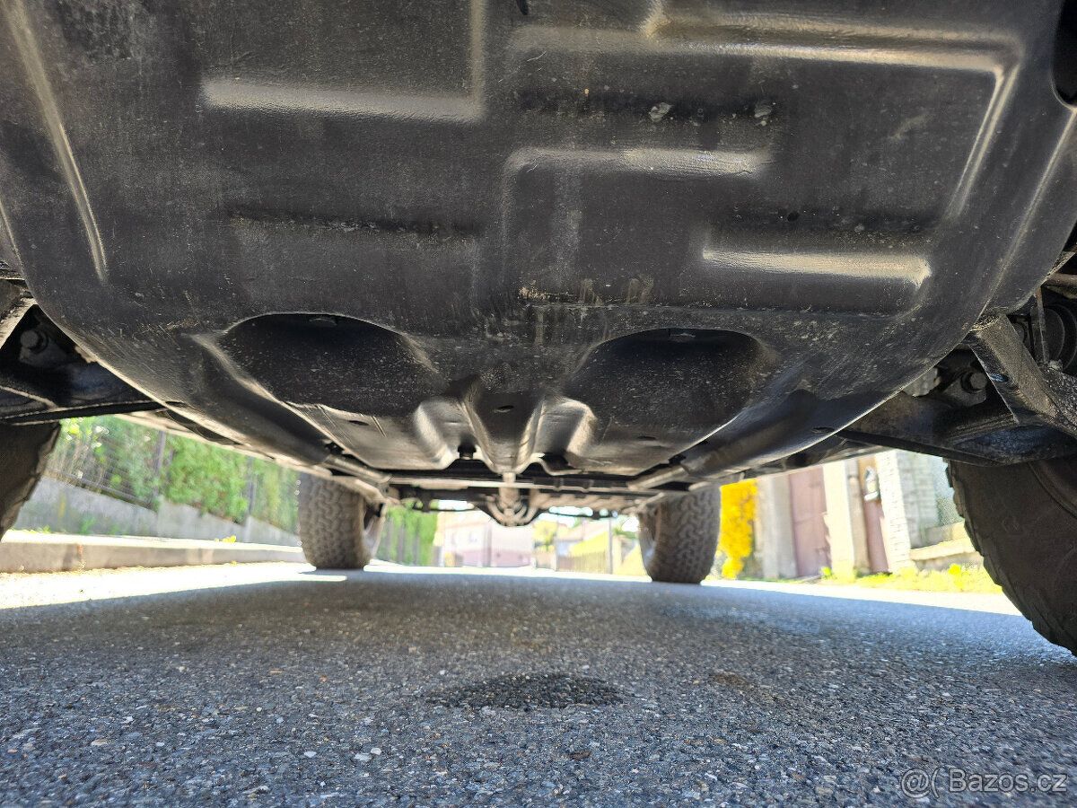 Prodám Hummer H2 6.0 KOMPRESOR - 8