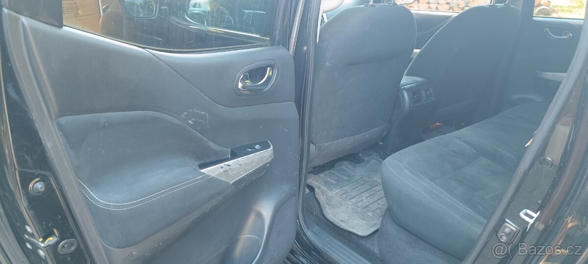 Prodám Nissan Navara - 8