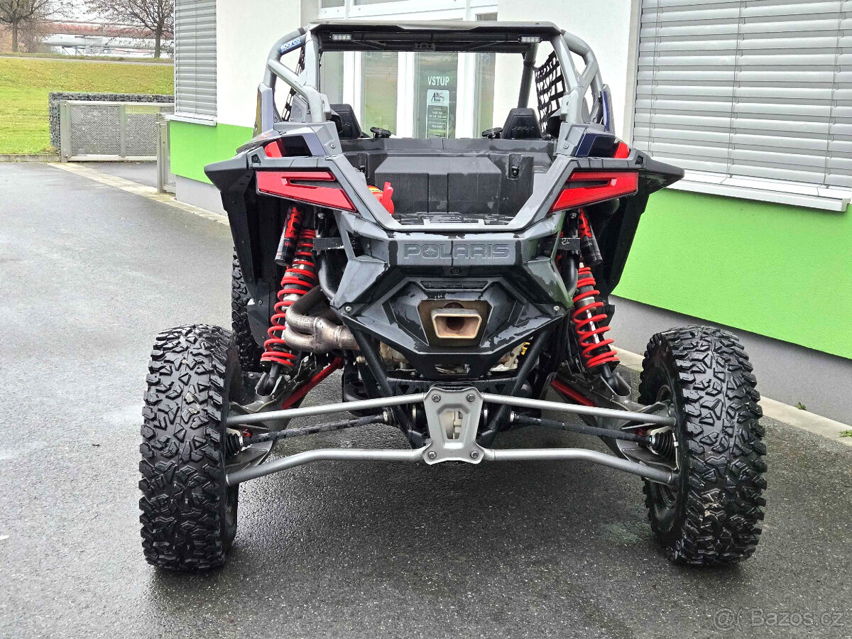 POLARIS RZR PRO R - 8