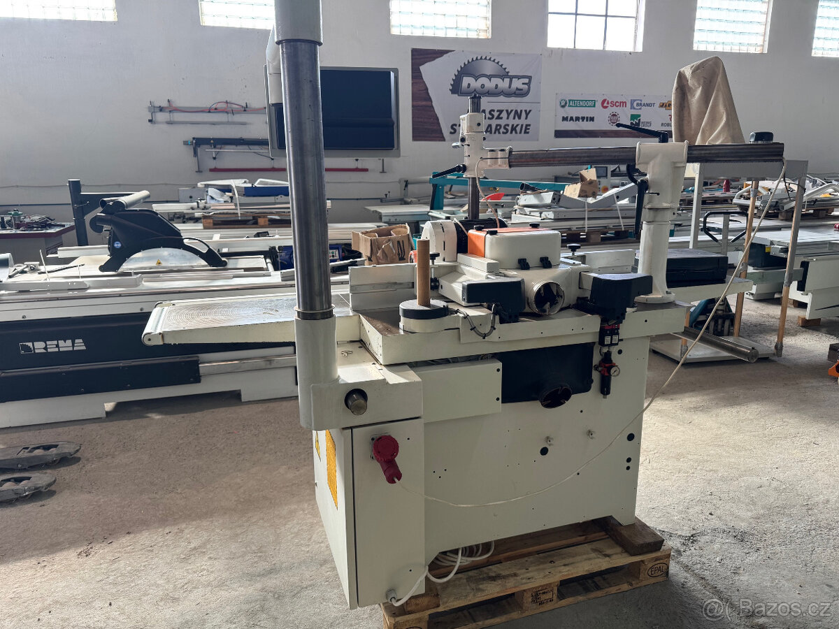 Spodní frézka SCM T 130 E - 8