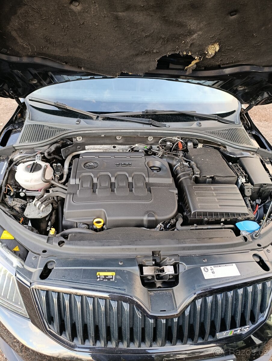 ŠKODA OCTAVIA COMBI III RS - 8