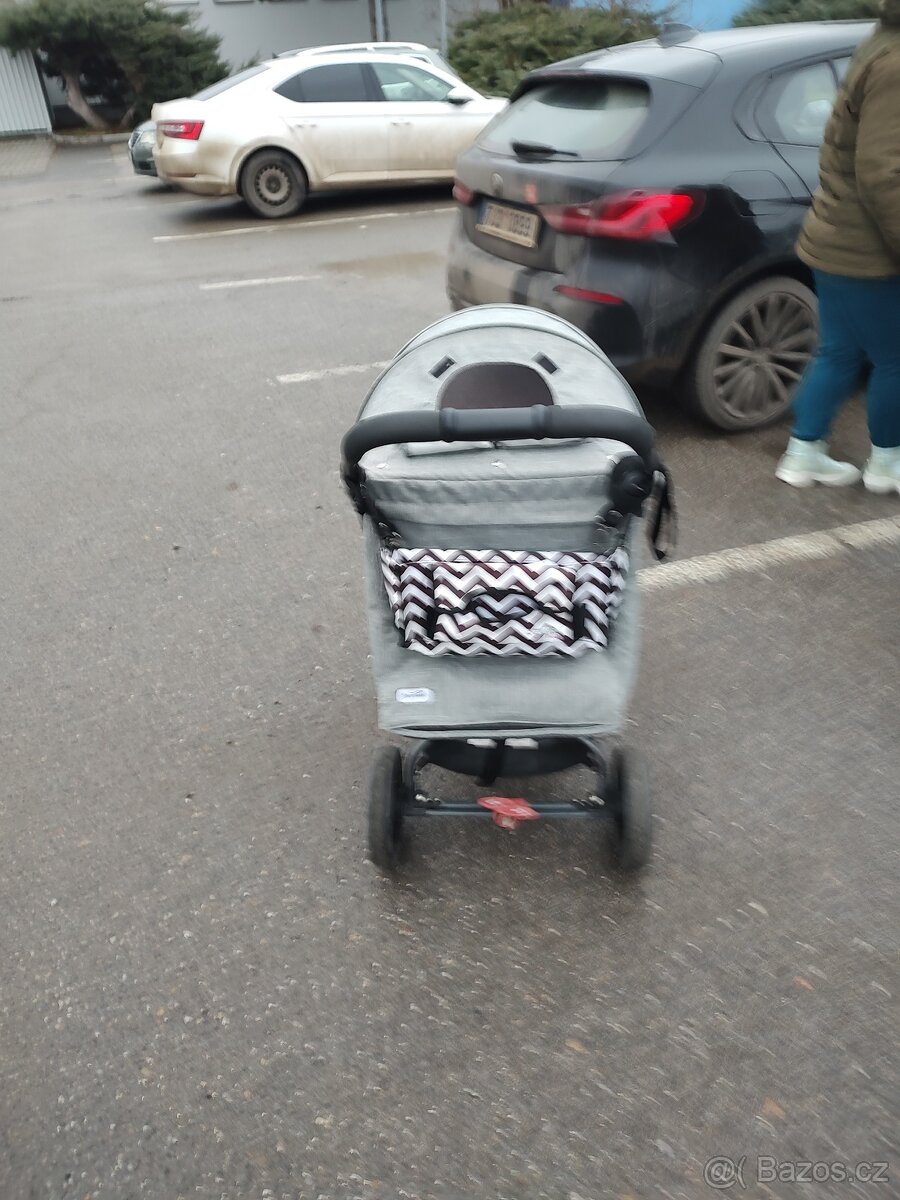 Sportovní kočárek - 8
