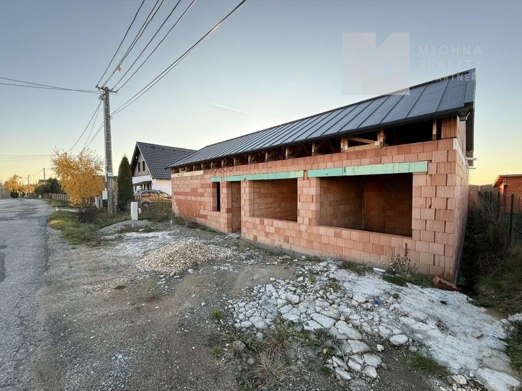 Prodej rodinného domu 4+kk, pozemek 405 m2 - Újezd u Rosic - 8