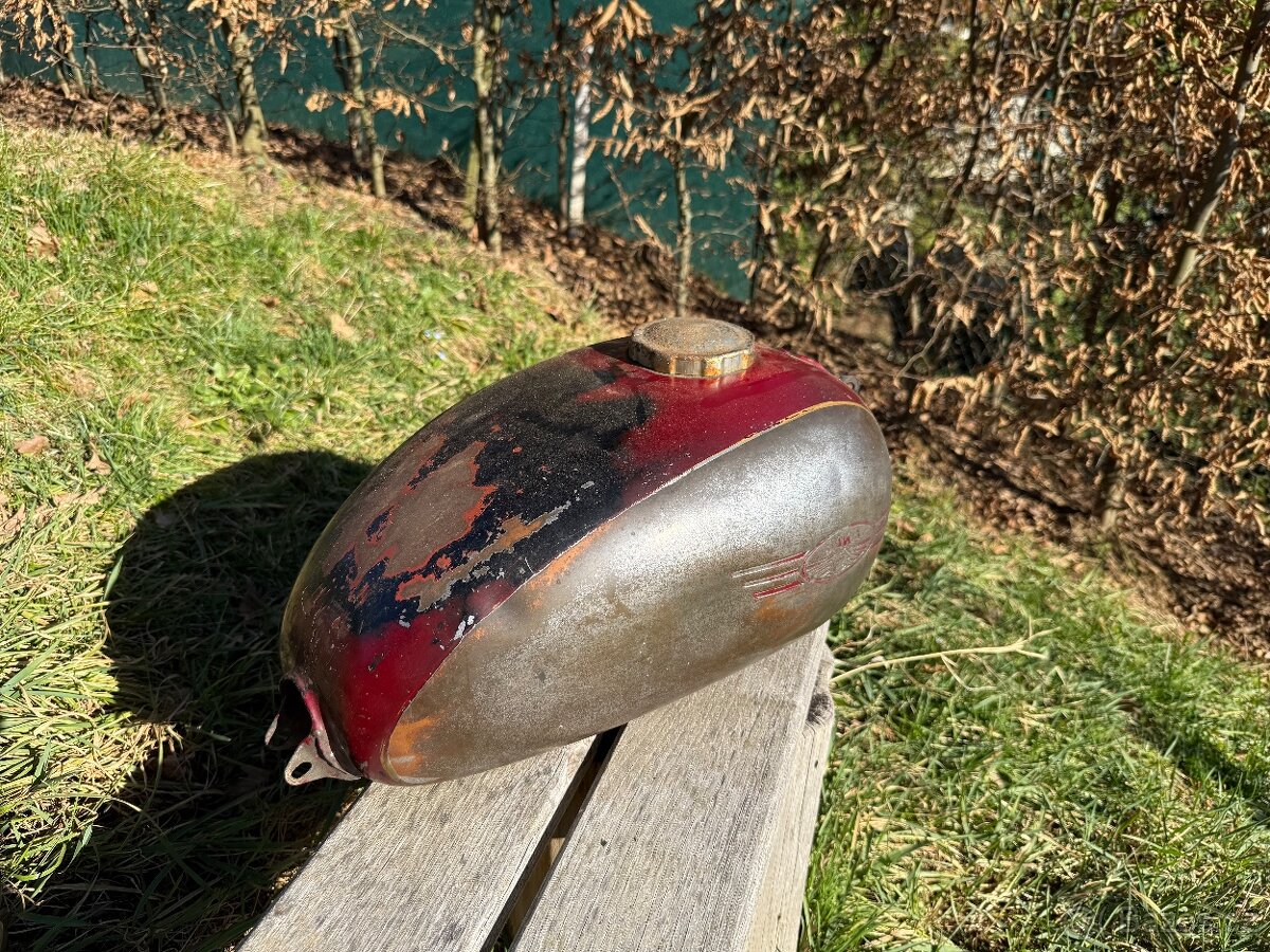 Jawa ČZ výměnou za Manet Korádo - 8