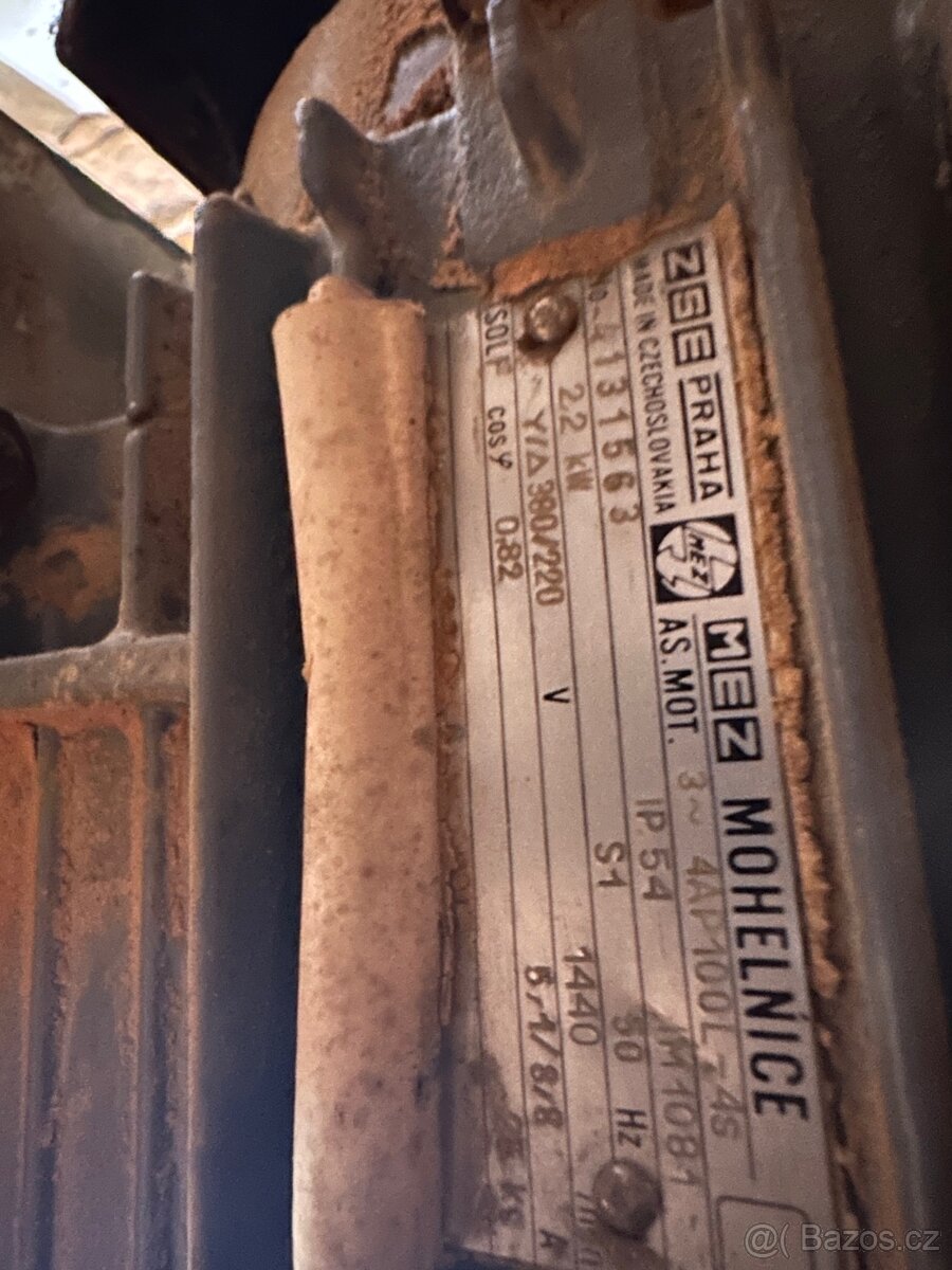 Prodám pásovou brusku - 8