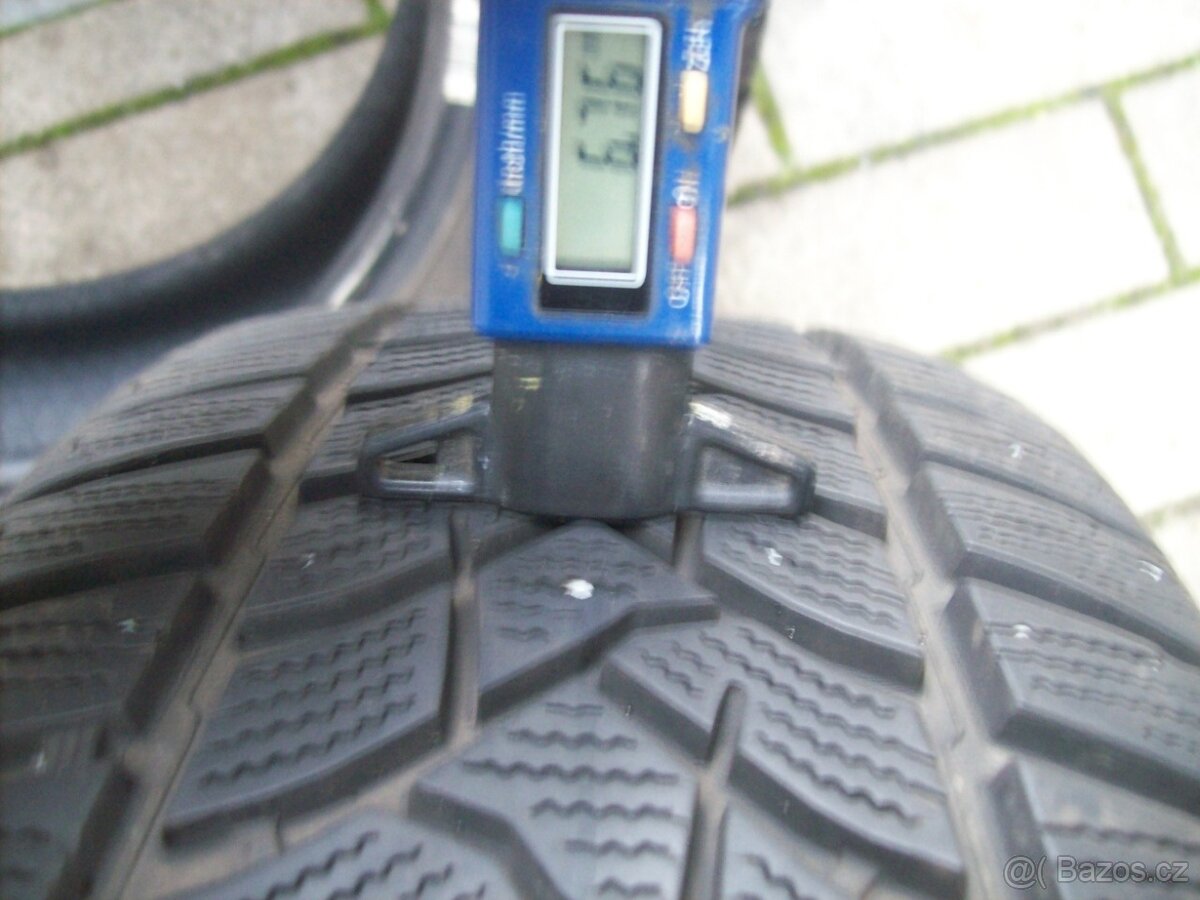 sada zimních Dunlop WS5 215.60.16 95H - 8