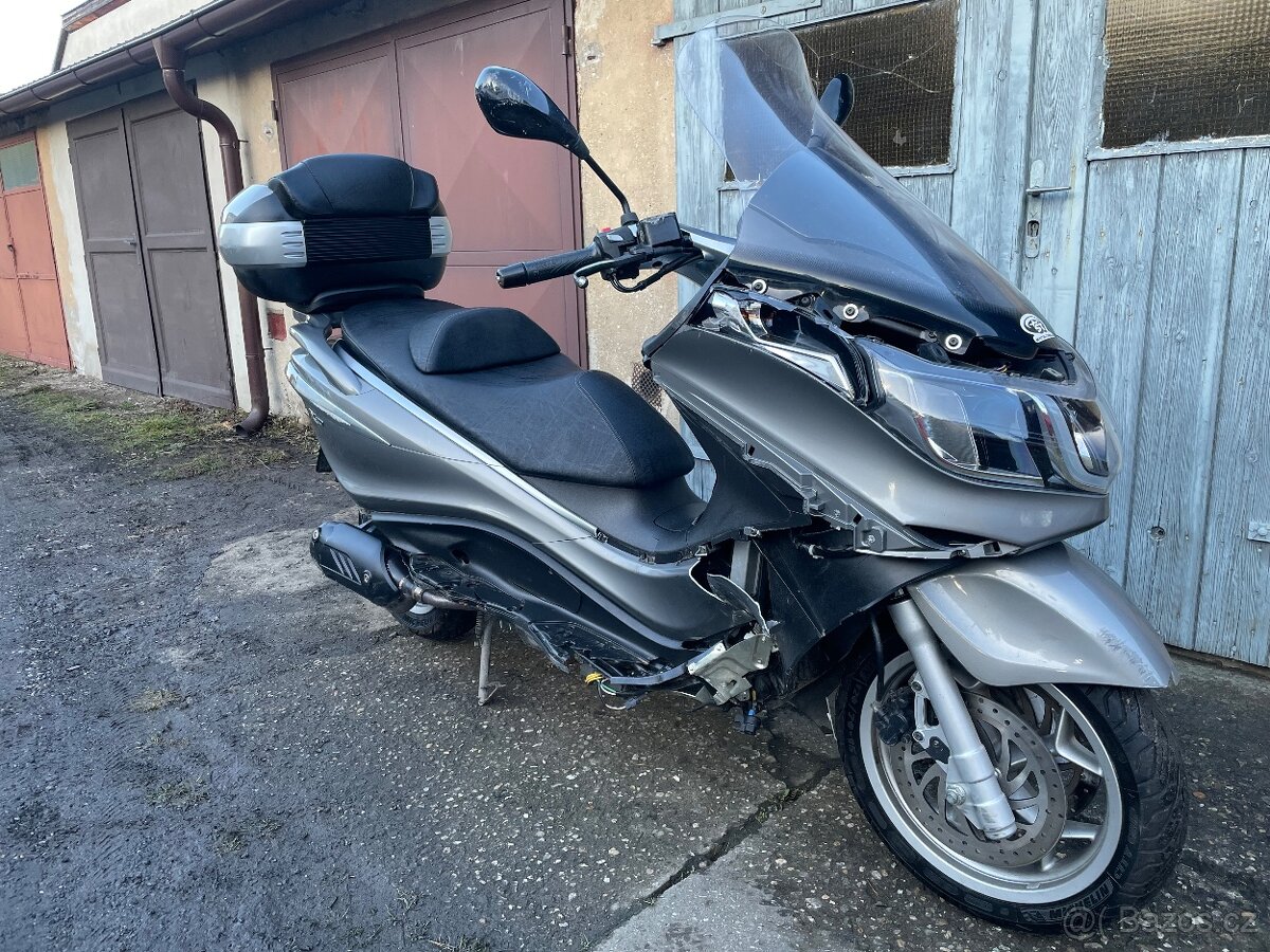 Dily Piaggio X10 - 8