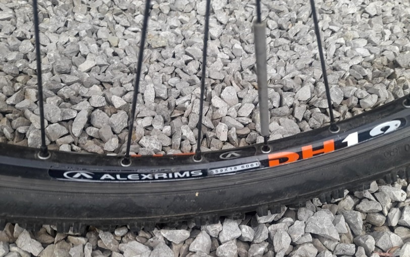 HORSKÉ KOLO ZNAČKY MAXBIKE - 8