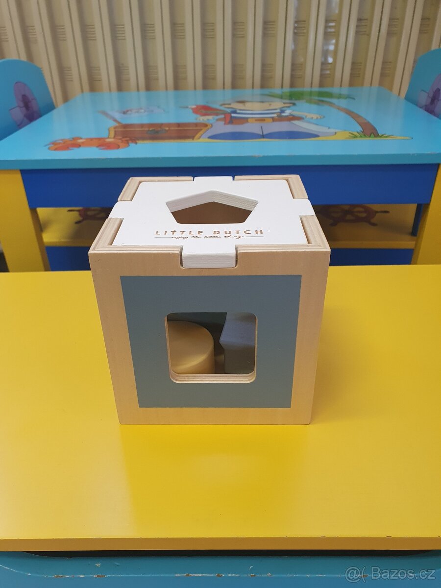 Dětská sestava nábytku - 8