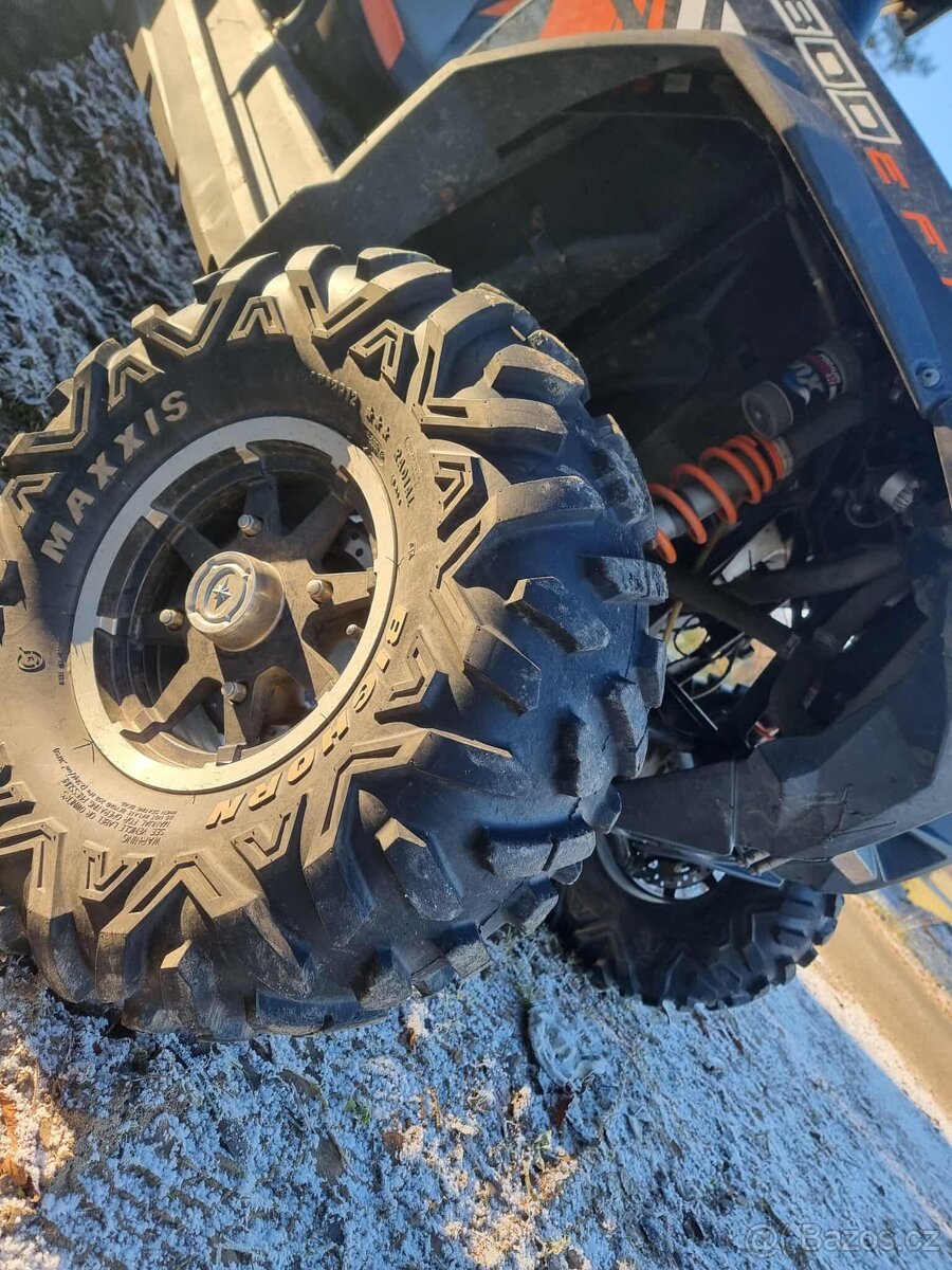 Polaris RZR 800 efi - 8