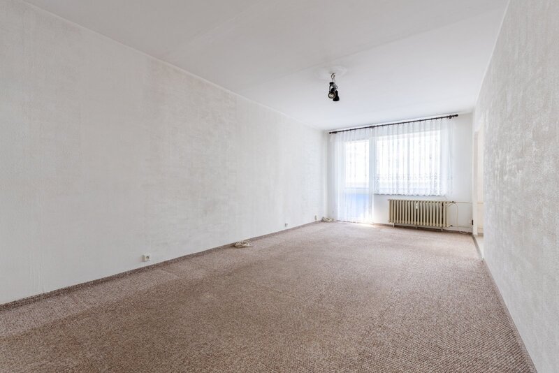 Prodej bytu 4+1 s lodžií a garáží, ul. Luční, Litvínov - Jan - 8