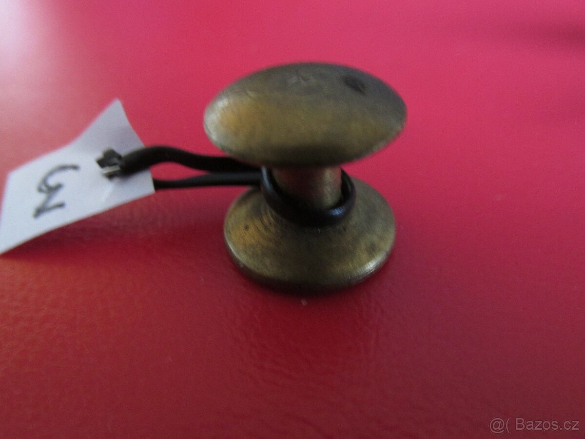 ŘEMENOVÉ PROTAHOVACÍ NÝTY - 8