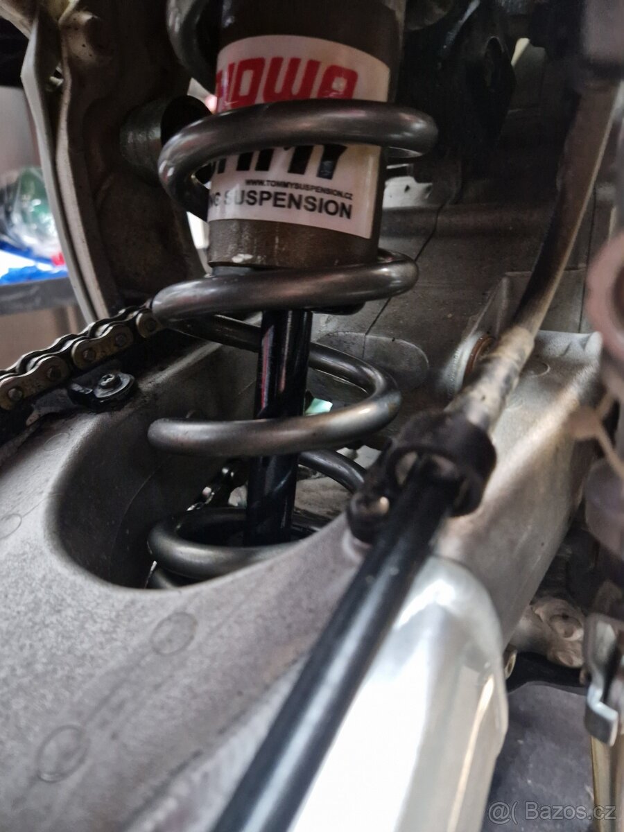 Prodám 2023 Honda CRF450R 50th Anniversary Edition - 8